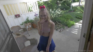 Lily Rader Gets It Good